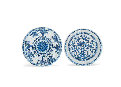 Kangxi Two blue and white dishes