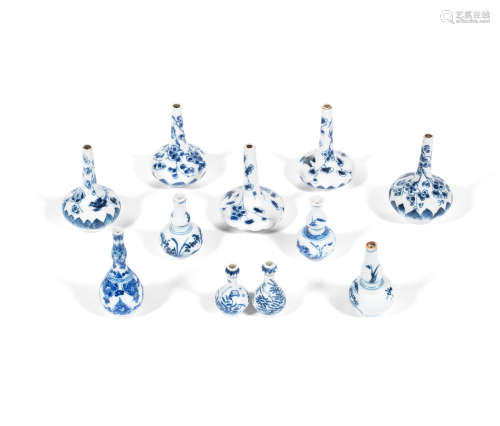 Kangxi A group of blue and white 'doll's house' vases