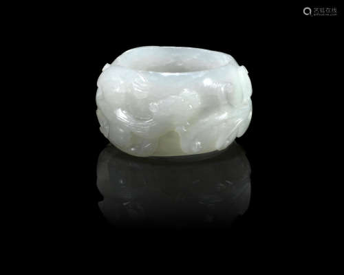 Qianlong A white jade 'chilong' thumb ring