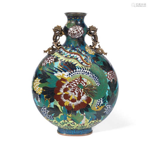 19th century A large cloisonné enamel moonflask