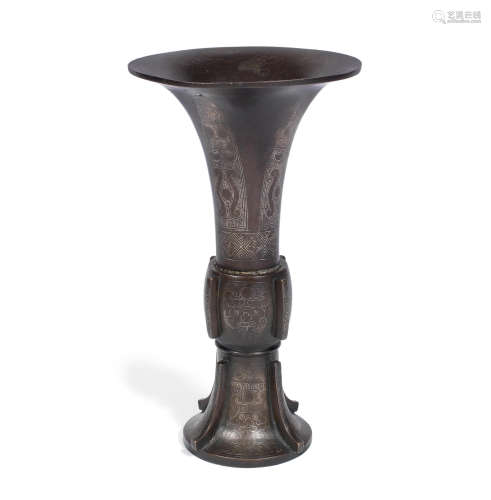 17th/18th century A silver wire-inlaid bronze archaistic gu-form vase
