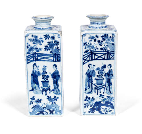 Kangxi A pair of blue and white 'Long Elizas' square bottles