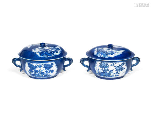 Kangxi A pair of powder-blue ground bowls and covers