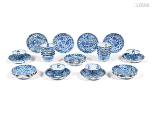 Kangxi A group of sixteen 'floral' tea bowls and saucers