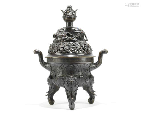 18th century A large embellished bronze incense burner and cover