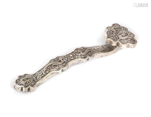 Qing Dynasty A silvered-bronze ruyi sceptre