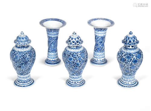 Kangxi A blue and white five-piece garniture