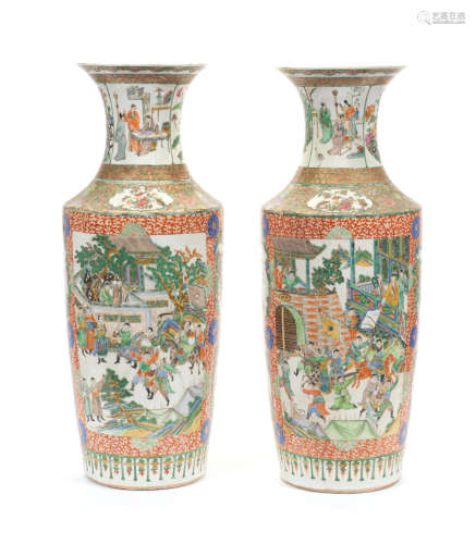 19th century A pair of Canton famille verte rouleau vases