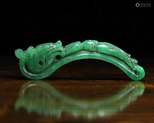 A OLD YANGLV JADEITE CARVED HOOK