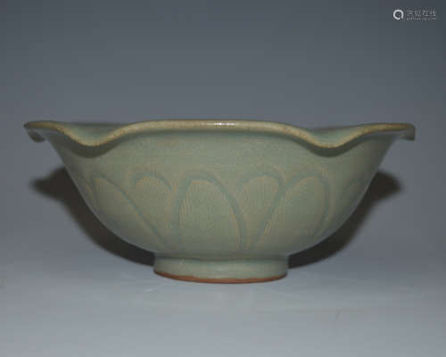 YUE KILN FLORAL RIMED BOWL