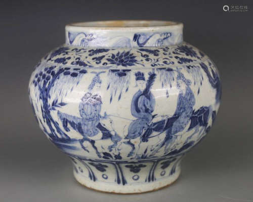 A BLUE AND WHITE FIGURE PATTERN JAR