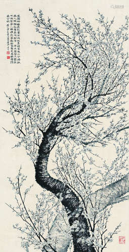 陶冷月（1895～1985） 梅花 立轴 设色纸本