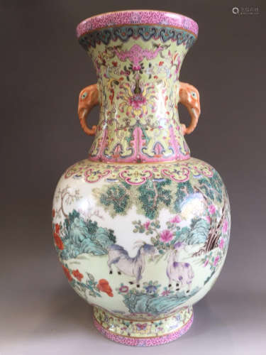 Chinese Famille Rose Double Ears Vase