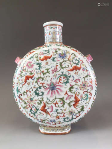 Chinese Qian Long Famille Rose Flower Vase