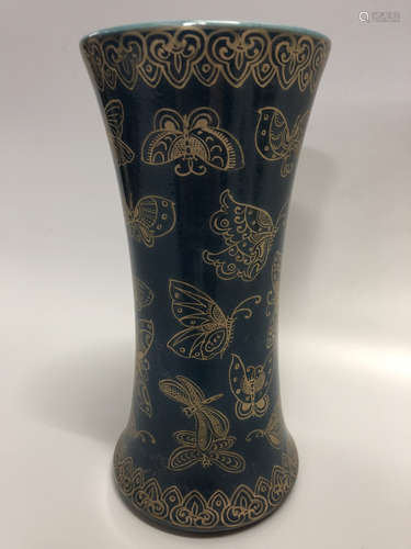 Chinese Porcelain Vase