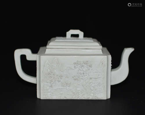 Chinese White Porcelain Pot