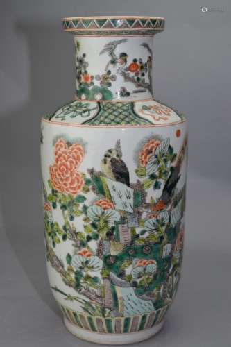 Qing Chinese WuCai Vase