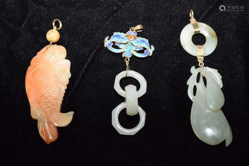 Three Qing Chinese Jade/Jadeite Carved Pendants