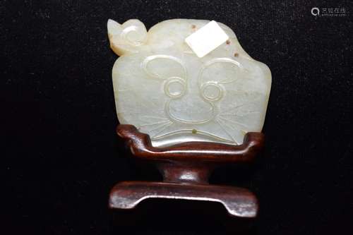 Qing Chinese Jade Carved Tiger Pendant