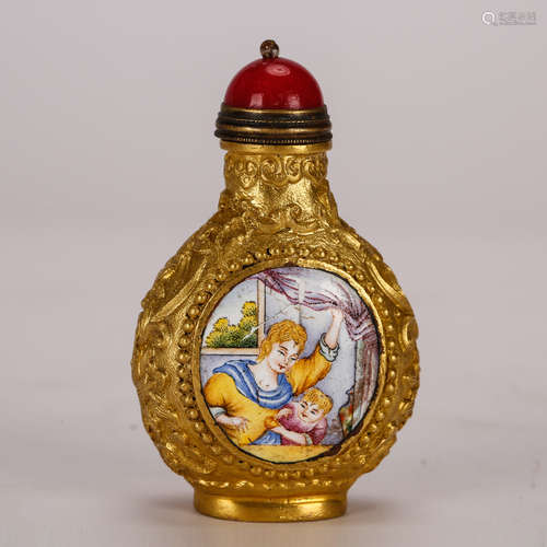 CHINESE GILT BRONZE PAINTED ENAMEL SNUFF BOTTLE