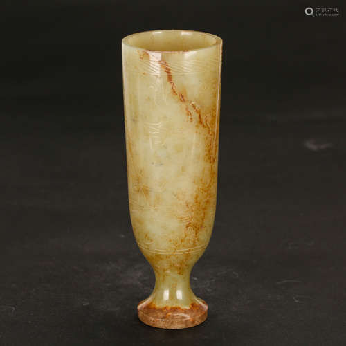 CHINESE ARCHAIC JADE CUP