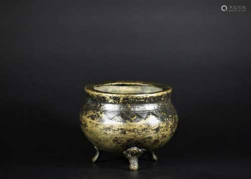 A Tirpod Cencer - Qing Dynasty