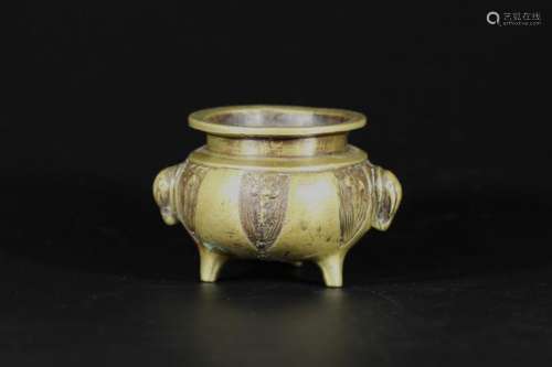 A Tripod Bronze Cencer with Goat Head Craving - Early Qing Dynasty