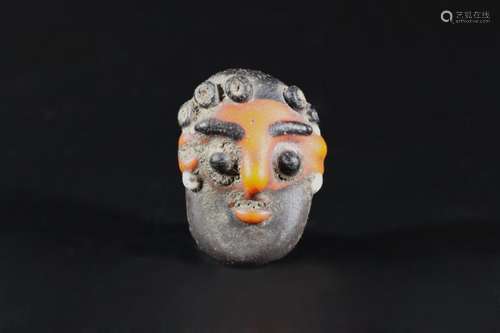 A Colorful Poenicians Bead with Head Carving - Ming Dynasty