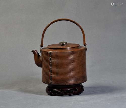 An Bornze Pot with Handle - Within 100 Years