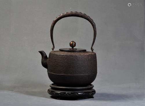 An Iron Pot - Qing Dynasty