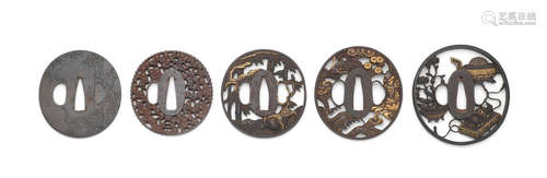 Edo period (1615-1868) to Showa era (1926-1989), 18th to 20th century A collection of 13 various tsuba and an aikuchi (short sword)