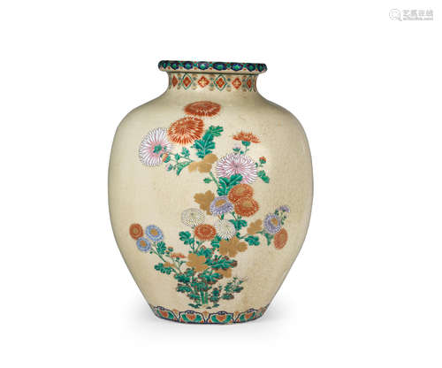 Meiji era (1868-1912), late 19th/early 20th century A large baluster Satsuma vase