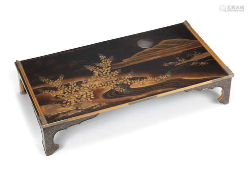 Meiji (1868-1912) or Taisho (1912-1926) era, early 20th century A black-lacquer bundai (writing desk)