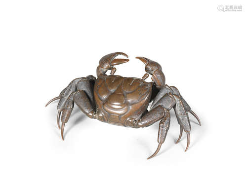 Meiji era (1868-1912), late 19th/early 20th century An articulated bronze model of a crab