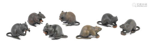 Meiji (1868-1912) or Taisho (1912-1926) era, early 20th century Seven bronze okimono of rats