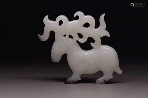 WESTERN ZHOU DYNASTY AN OLD TIBETAN HETIAN JADE SEED MATERIAL DEER SAHPED ORANMENT