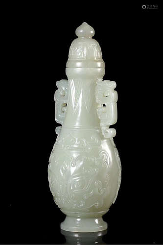 A HETIAN JADE VASE