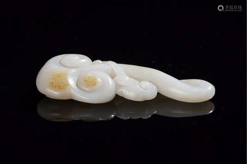 A HETIAN JADE RUYI HAND PIECE