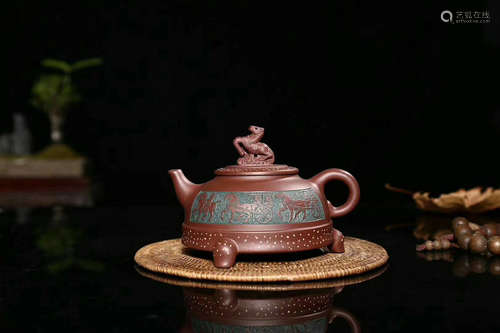 A CHEN FUCHENG MADE RAW ORE PURPLE CLAY TEAPOT