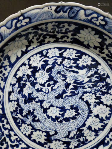 A PERSIAN WHITE DRAGON PLADE,YUAN DYNASRTY