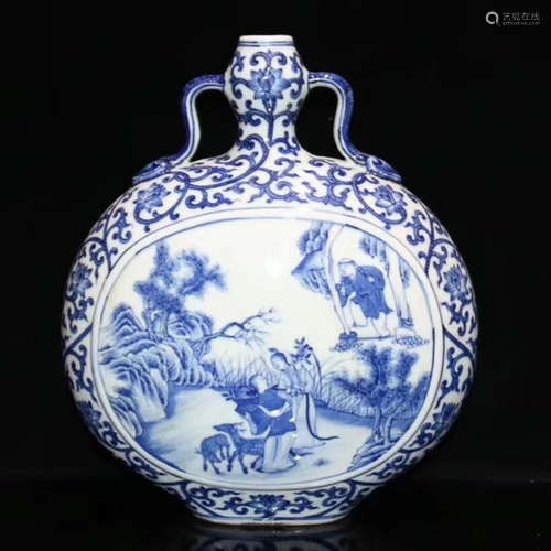 A QING QIANLONG BLUE AND WHITE COLOR FIGURE VASE