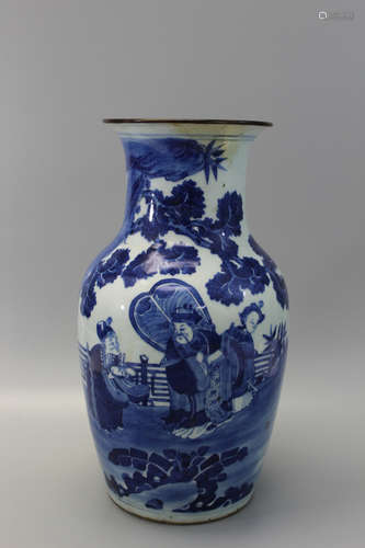 Chinese blue and white porcelain vase, Kangxi Period.