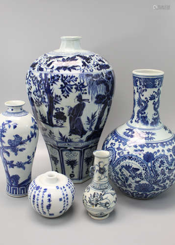 Five Chinese blue and white porcelain vases.