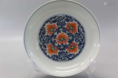 Chinese Doucai porcelain plate, Yongzheng mark.