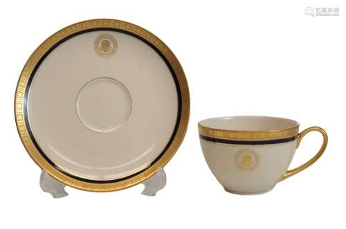 Presidential China From Air Force One, Charlton Heston