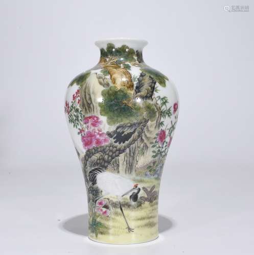 Yongzheng Mark, A Enamel Glazed Vase