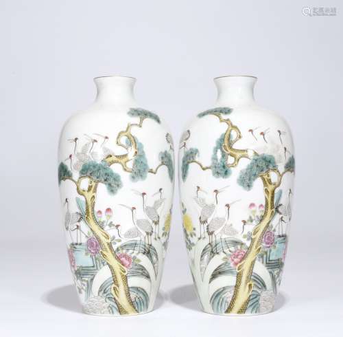 Guangxv Mark, A Pair of Famille Rose Vases