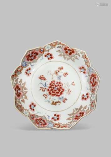 A CHINESE FAMILLE ROSE LOTUS-SHAPED DISH