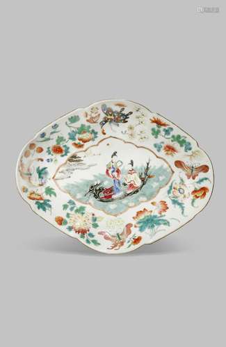 A CHINESE FAMILLE ROSE OVAL LOW STAND