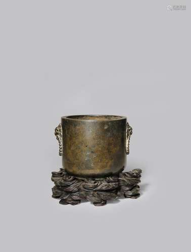 A CHINESE BRONZE INCENSE BURNER